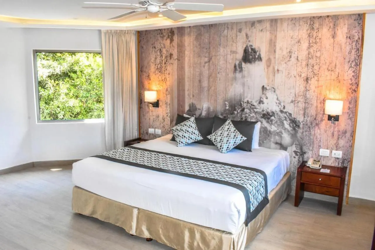***** Hotel Sandos Caracol Eco Resort All Inclusive Playa del Carmen Mexico